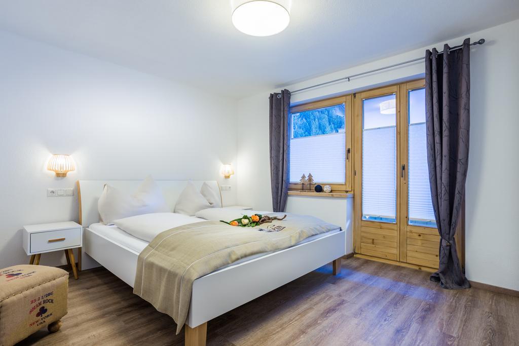 Alpen Appartement Beletage 메이른호픈 외부 사진